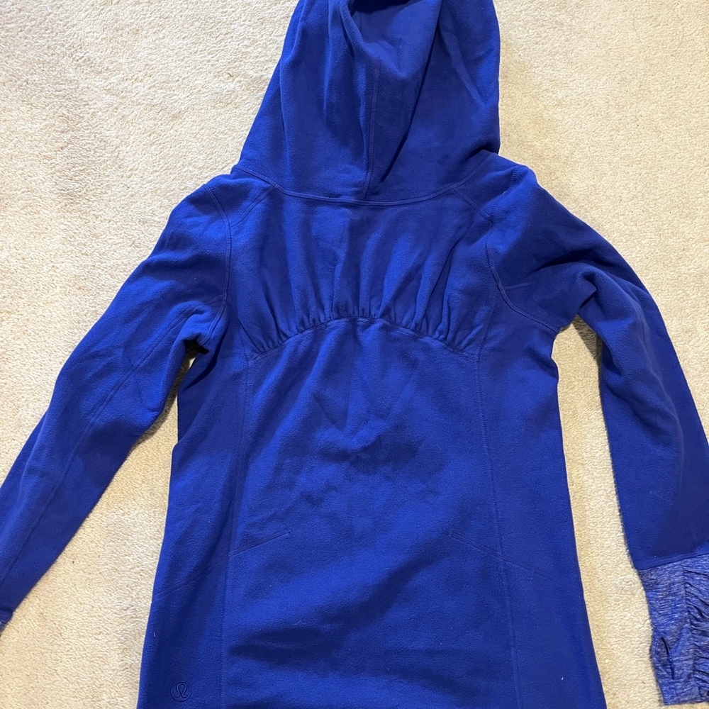 Lululemon hoodie